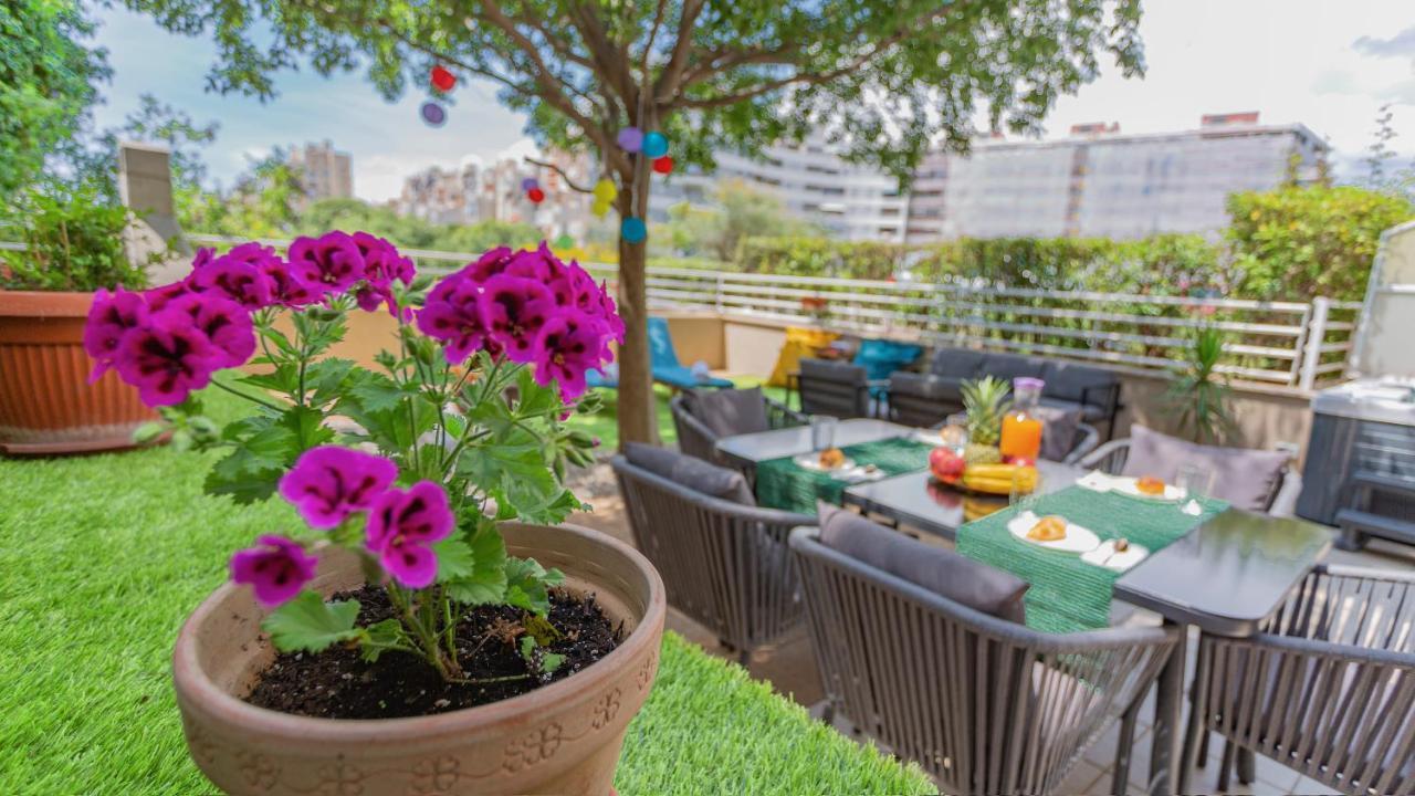 New Delux Green Garden Apartment With Hotube **** สปลิท ภายนอก รูปภาพ