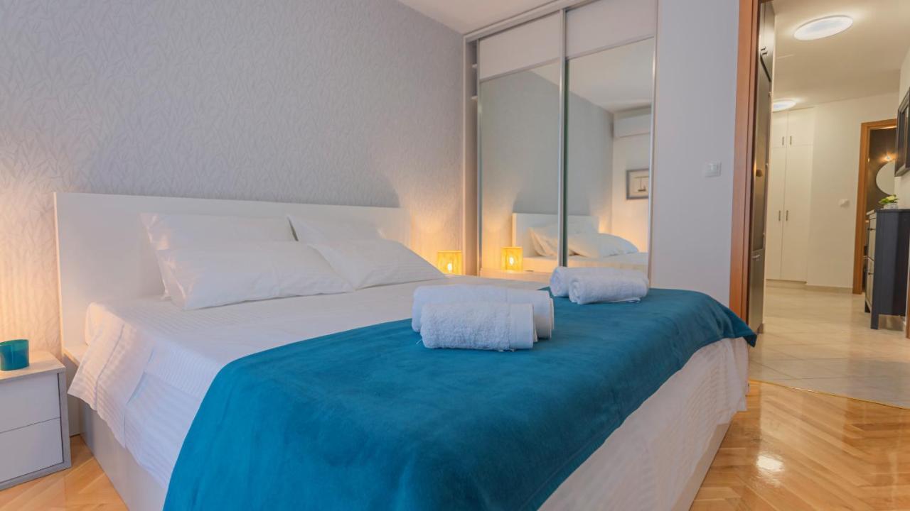 New Delux Green Garden Apartment With Hotube **** สปลิท ภายนอก รูปภาพ