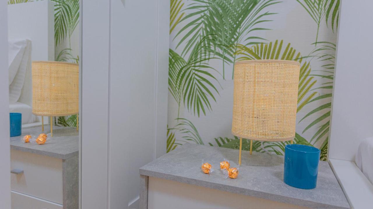 New Delux Green Garden Apartment With Hotube **** สปลิท ภายนอก รูปภาพ